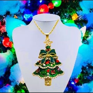 GREEN WITH GREEN BOW TIE CHRISTMAS TREE